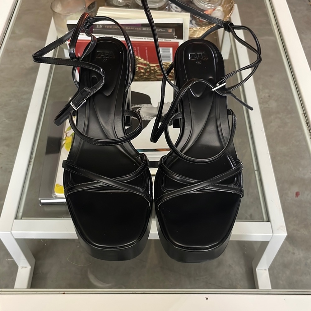 Zara woman’s heels
